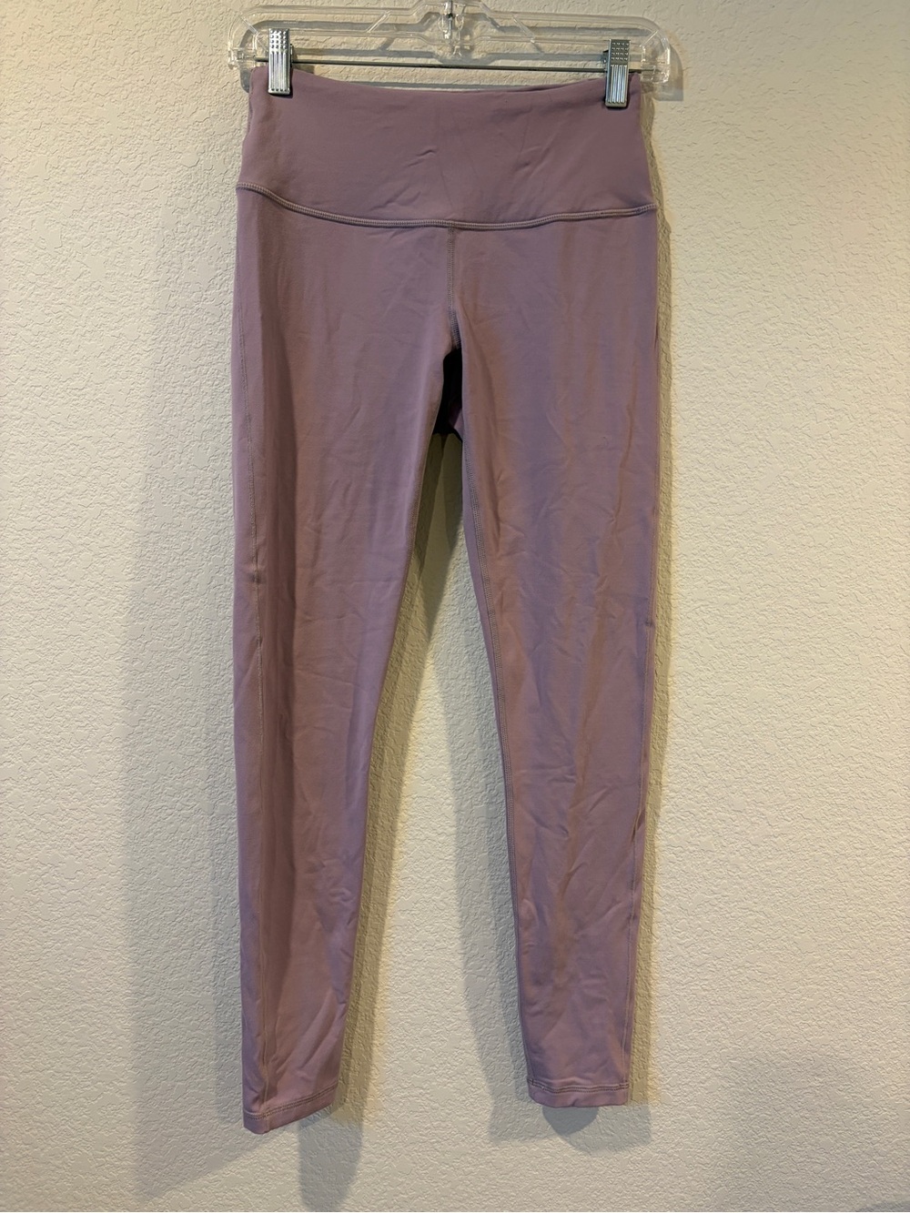 PrAna Women’s Lavender Athletic Leggings With Inner Pocket - Small